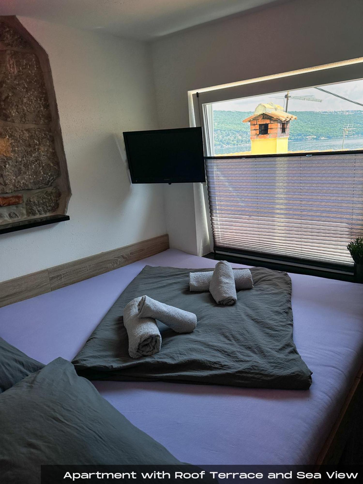Villa Volos With Roof Terrace, Sea View, Free Private Parking Opatija Exterior foto
