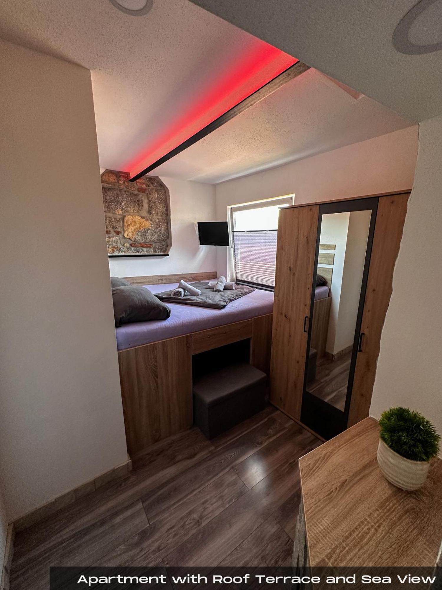 Villa Volos With Roof Terrace, Sea View, Free Private Parking Opatija Exterior foto